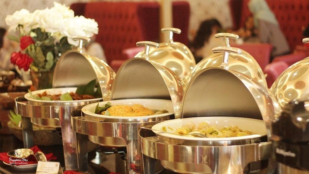 Sapphire Sky Hotel&Conference Serpong Eksteriør billede